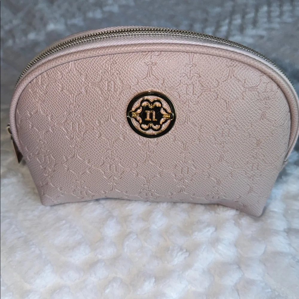 🆕 NANETTE LEPORE Pink Cosmetic Bag Logo Clutch Makeup Pouch Travel Case